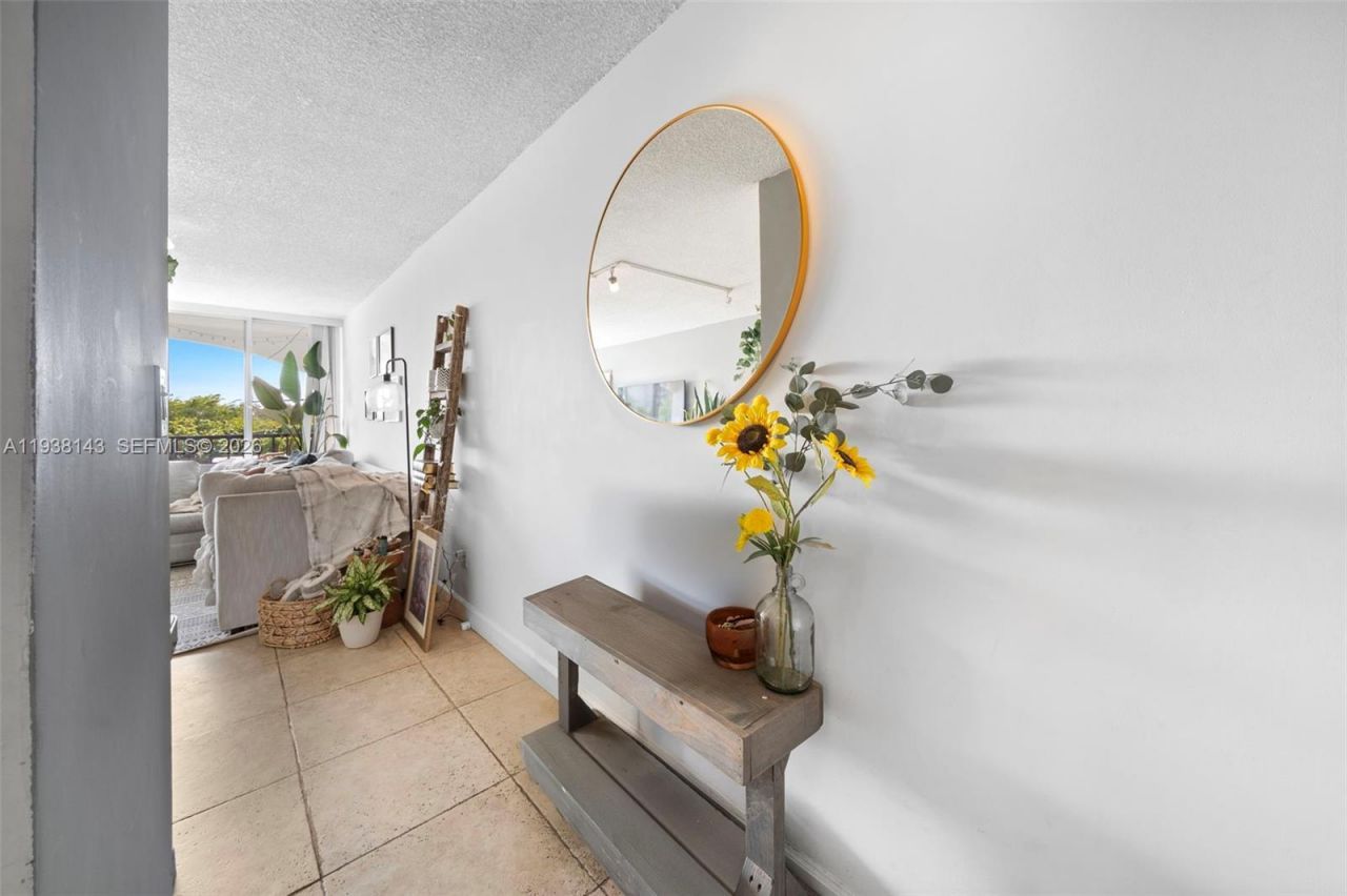 2150 SW 16th Ave, Unit 402, Miami, FL 33145 Photo