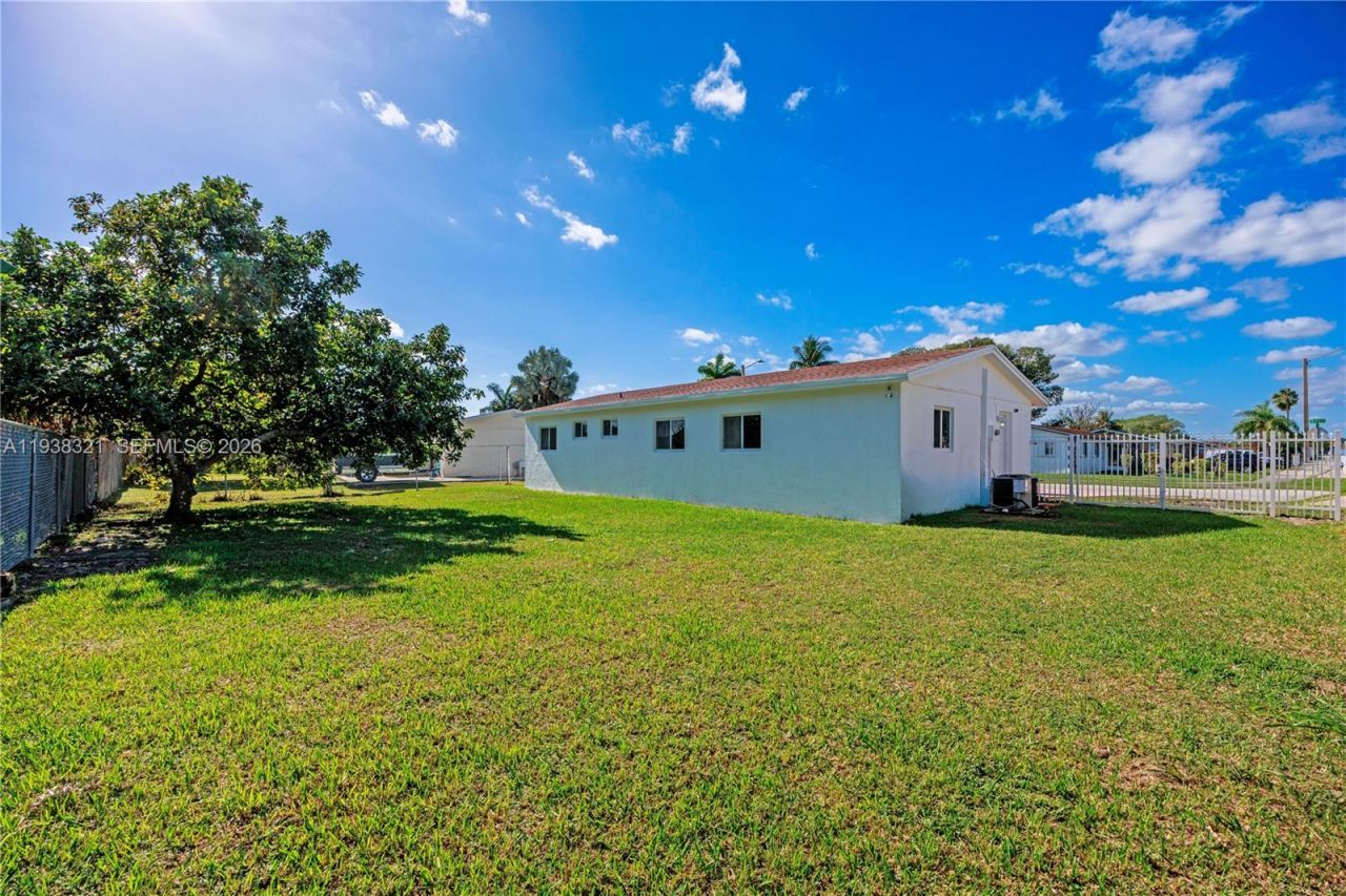 22503 SW 113th Pl, Miami, FL 33170 Photo