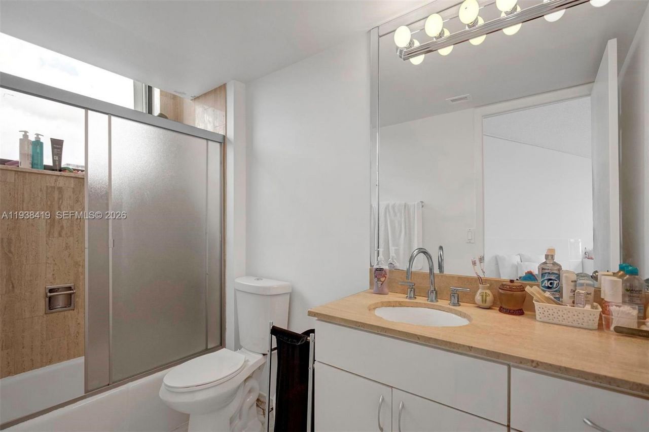 9300 Bay Harbor Ter, Unit 4B, Bay Harbor Islands, FL 33154 Photo