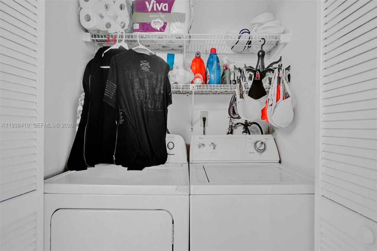 9300 Bay Harbor Ter, Unit 4B, Bay Harbor Islands, FL 33154 Photo