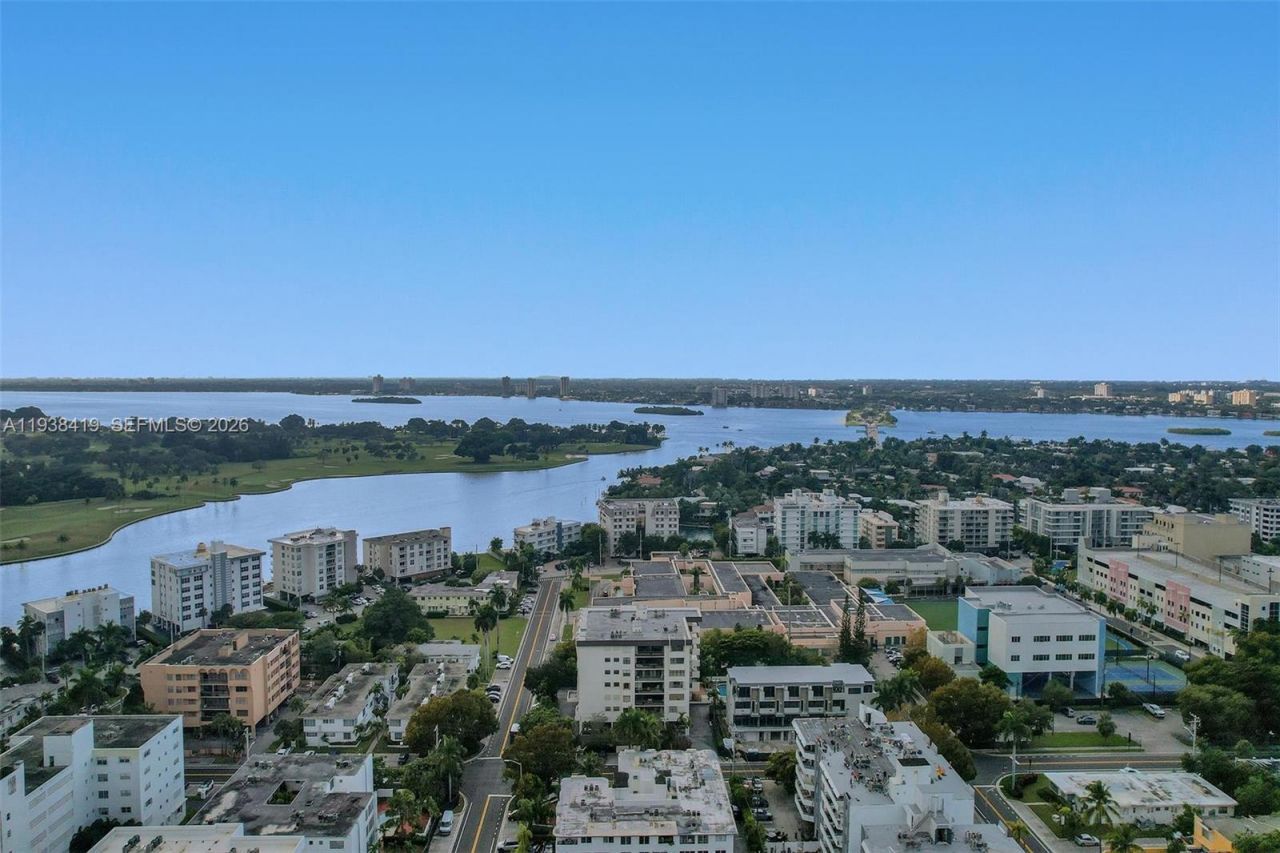 9300 Bay Harbor Ter, Unit 4B, Bay Harbor Islands, FL 33154 Photo
