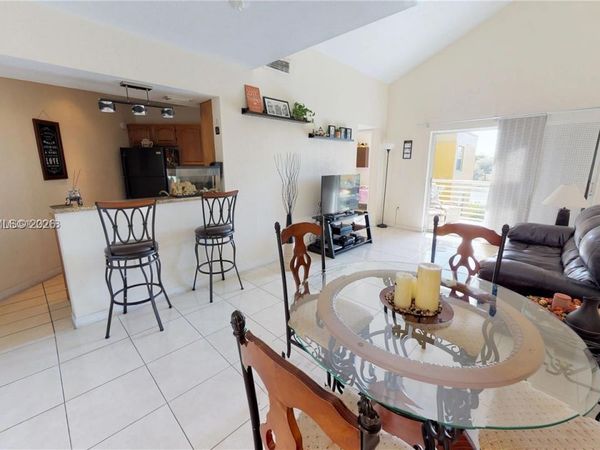 9735 Fontainebleau Blvd, Unit G308, Miami, FL 33172