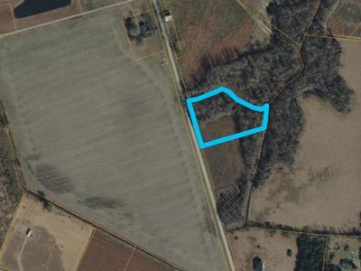 990 Inglewood Dr., Loris, SC 29569