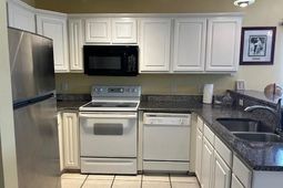 398 Blue Stem Dr. photo 4