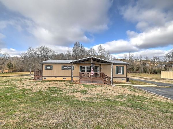 1096 Old Elizabethton Highway, Bluff City, TN 37618