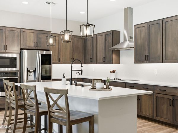 23137 E CARRIAGE Way, Queen Creek, AZ 85142