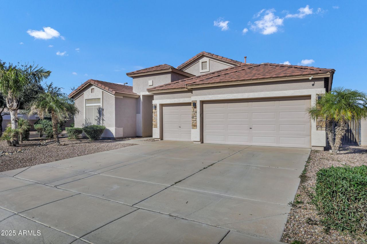 3402 E THORNTON Avenue Gilbert, AZ 85297