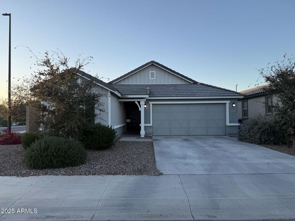 4702 S RIATA Street, Gilbert, AZ 85297