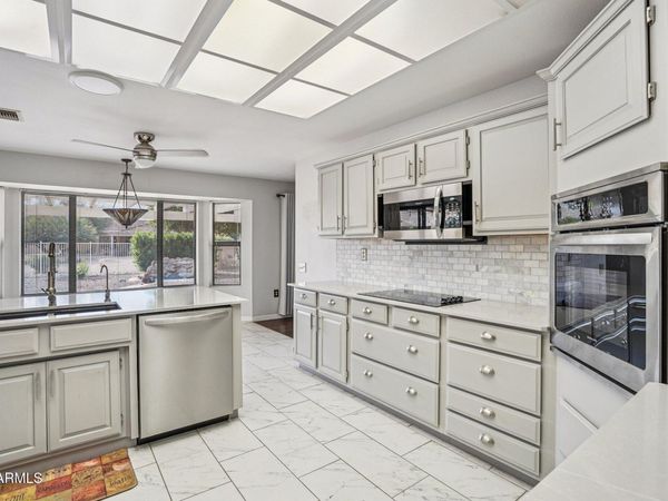 14207 W ANTELOPE Drive, Sun City West, AZ 85375