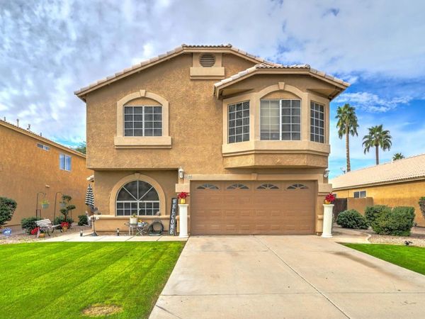 2744 S RAVEN, Mesa, AZ 85209