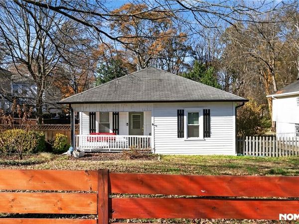 2218 Dunseath Avenue NW, Atlanta, GA 30318