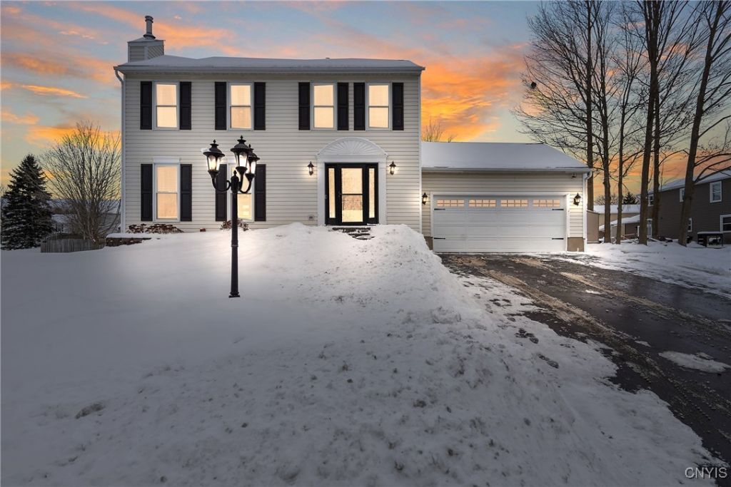 5503 Rockhampton Path, Clay, NY 13041 Main Photo