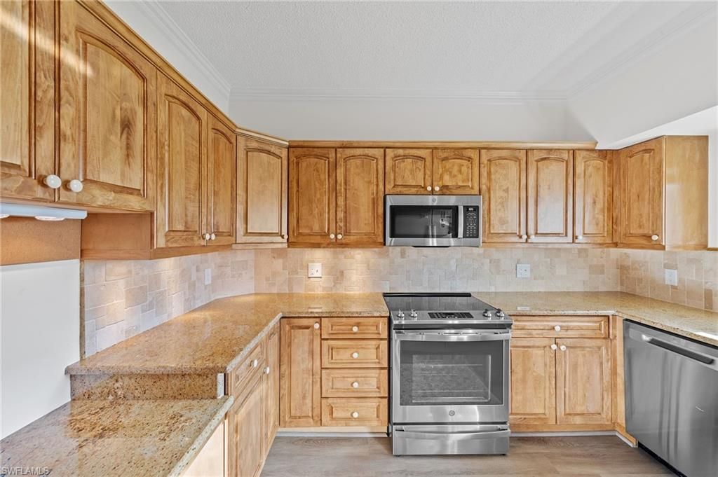 405 Arbor Lake Dr, Unit 4-103, Naples, FL 34110 Photo