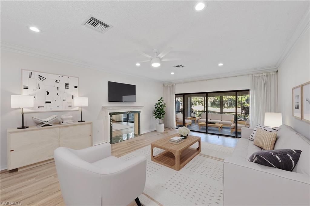 405 Arbor Lake Dr, Unit 4-103, Naples, FL 34110 Photo
