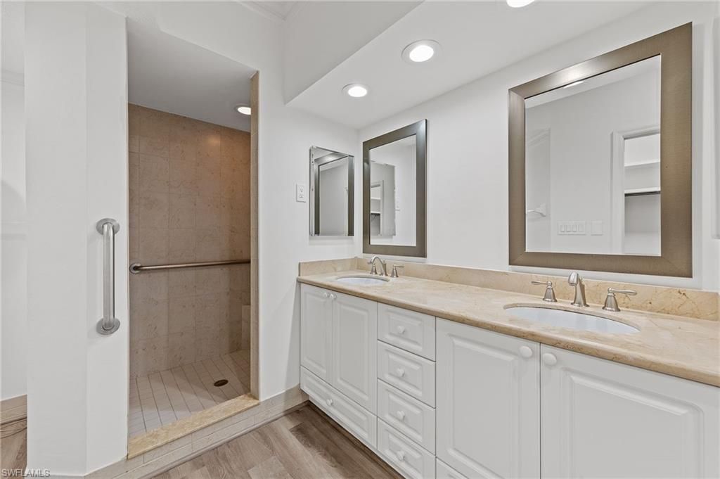 405 Arbor Lake Dr, Unit 4-103, Naples, FL 34110 Photo
