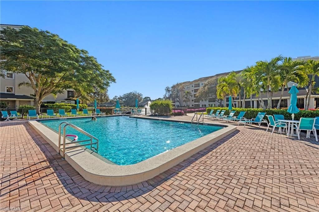 405 Arbor Lake Dr, Unit 4-103, Naples, FL 34110 Photo