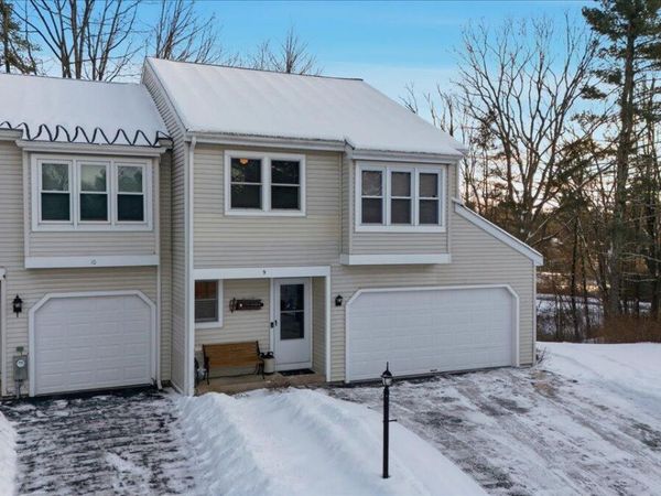 9 North Court, Queensbury, NY 12804