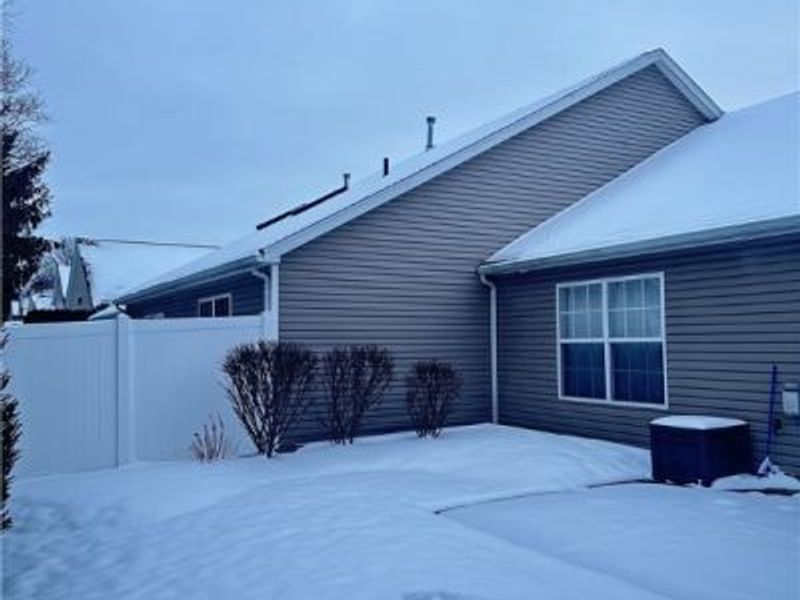 4165 Ledgewater Drive, Mogadore, OH 44260 Photo 7