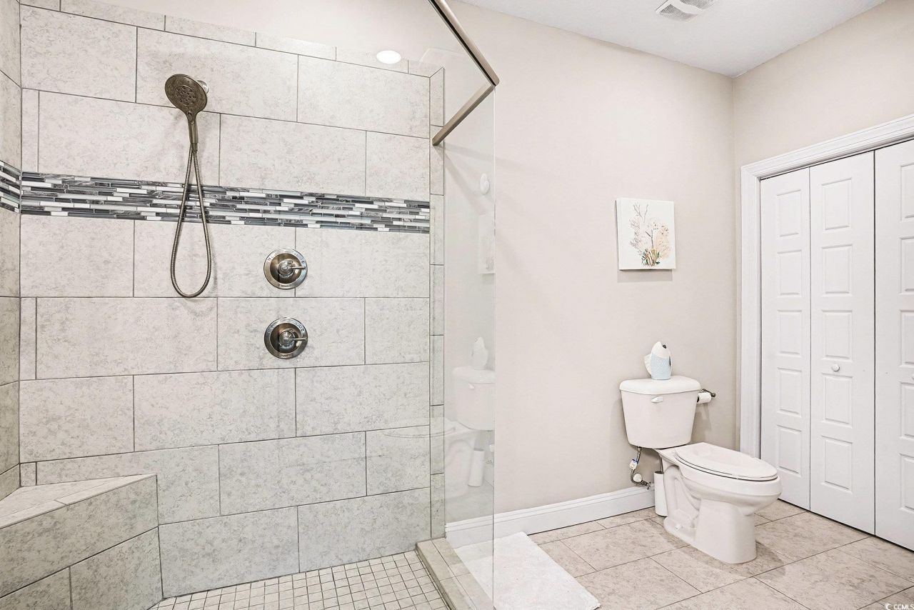 941 Jackline Place Photo 18