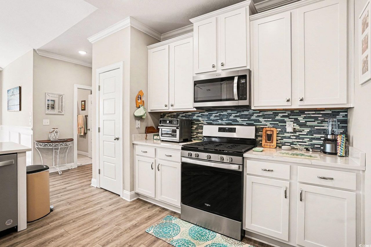 941 Jackline Place Photo 8