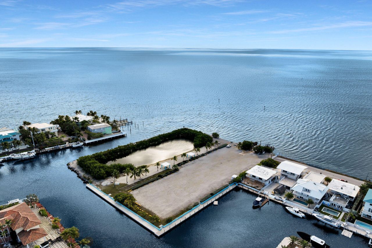 170 Marina Avenue, Key Largo, FL 33037 Photo