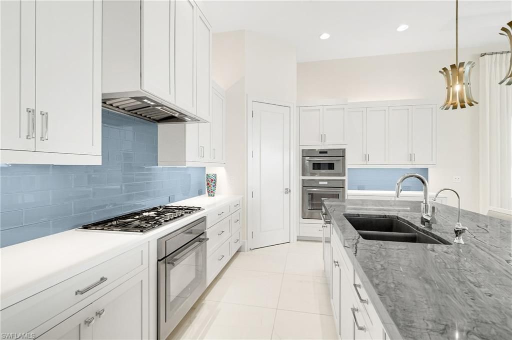 18492 Miromar Lakes Blvd W, Miromar Lakes, FL 33913 Photo