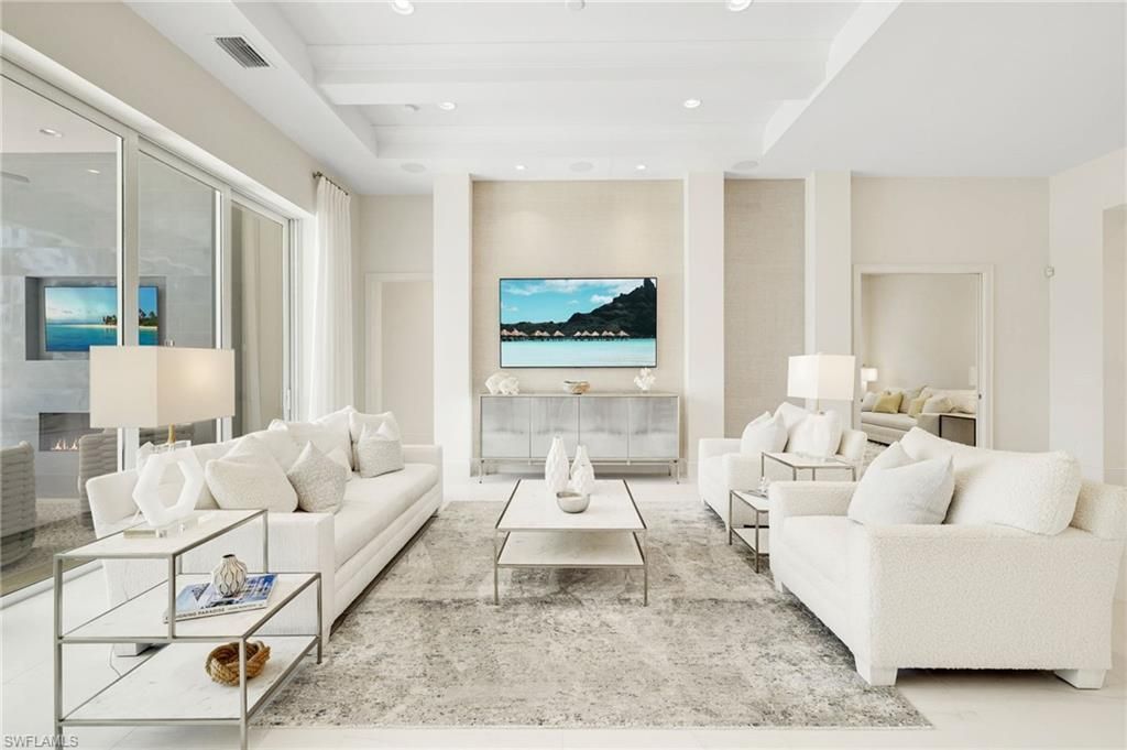 18492 Miromar Lakes Blvd W, Miromar Lakes, FL 33913 Photo