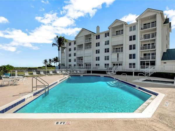 2700 Ocean Drive, Unit 105, Vero Beach, FL 32963