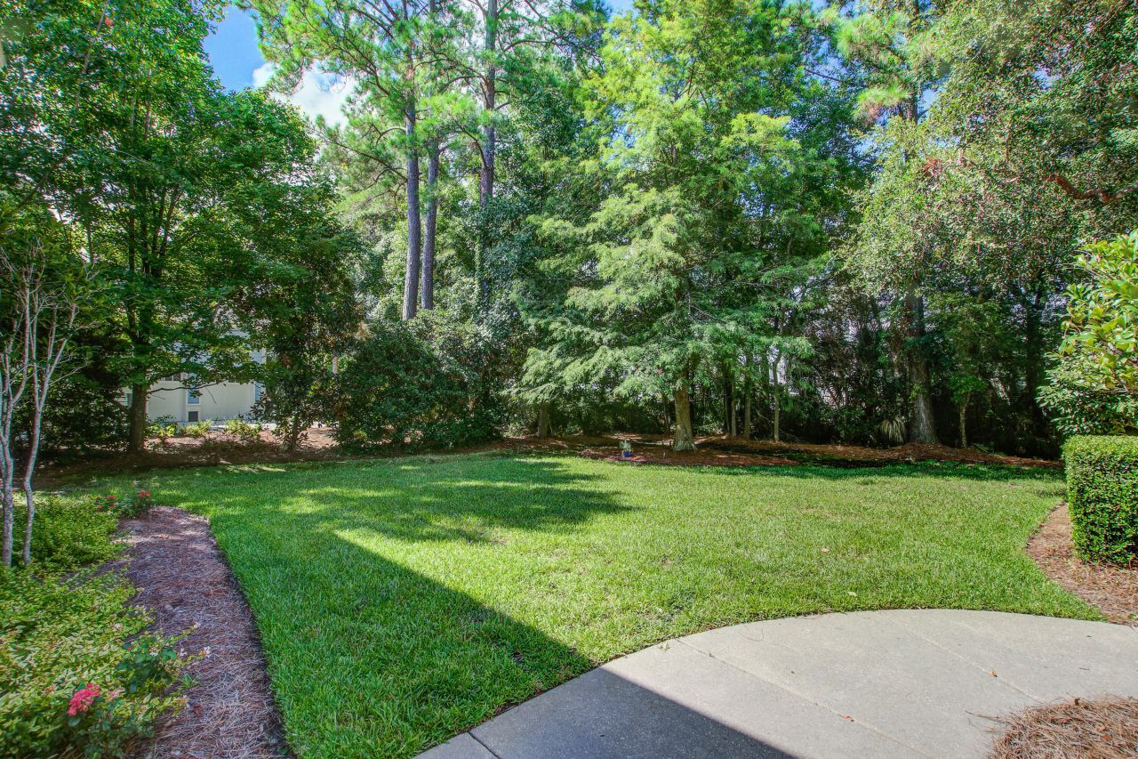 364 Evian Way Photo 30