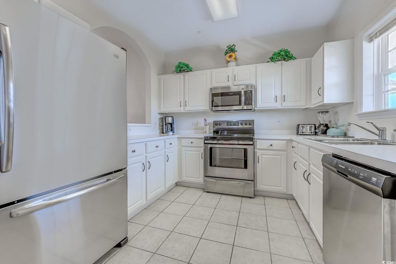 5801 Oyster Catcher Dr. Photo 9