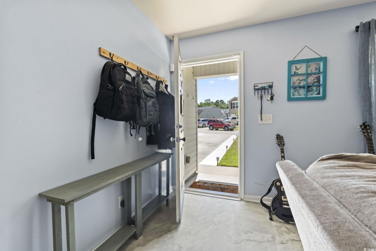 109 Winding Path Dr. Photo 4