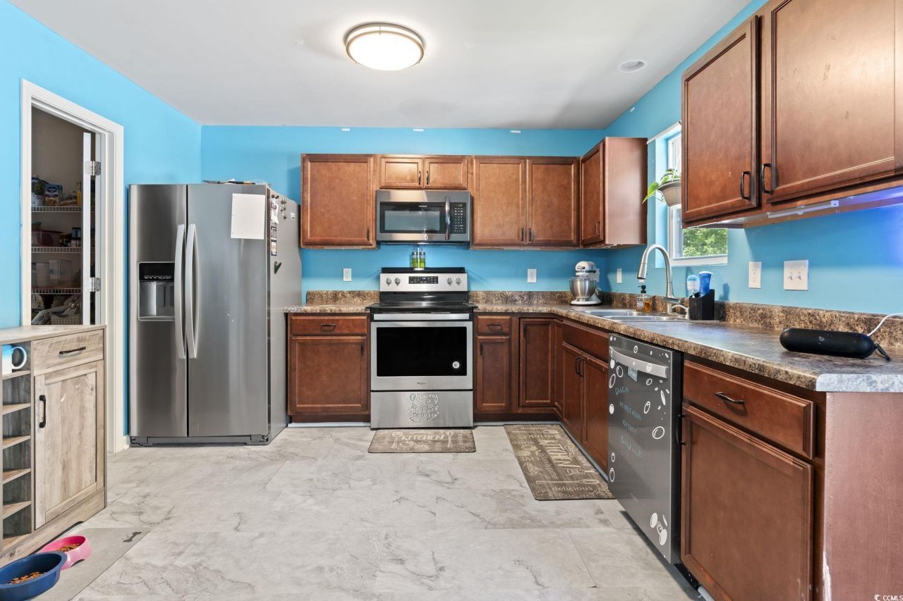 109 Winding Path Dr. Photo 8