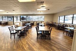 1740 Highmarket St. photo 4