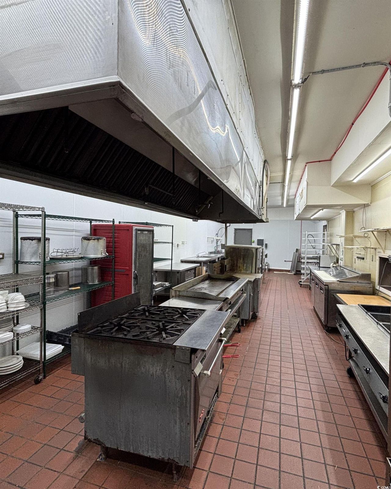 1740 Highmarket St. Photo 9