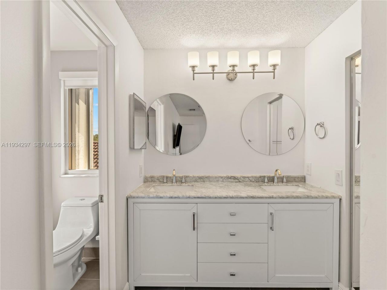 1433 Presidio Dr, Weston, FL 33327 Photo