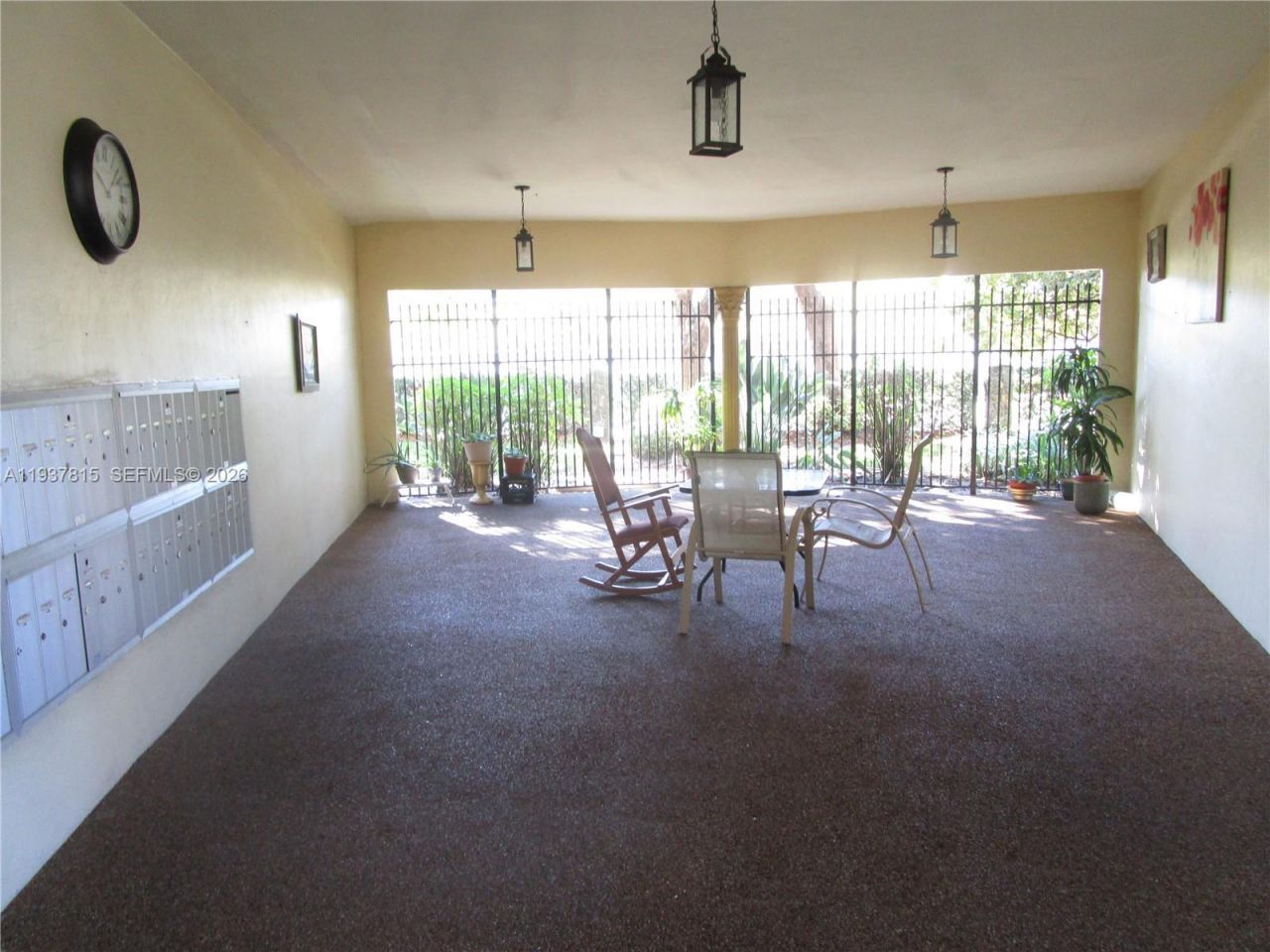 5111 W Oakland Park Blvd, Unit 301, Lauderdale Lakes, FL 33313 Photo