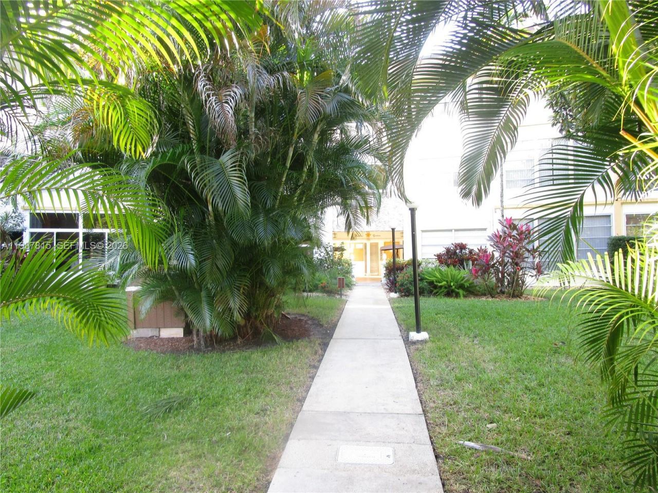 5111 W Oakland Park Blvd, Unit 301, Lauderdale Lakes, FL 33313 Photo