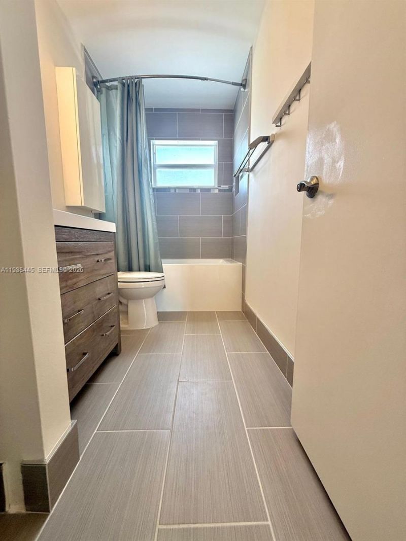 1355 NW 154th Ln, Unit 1355, Pembroke Pines, FL 33028 Photo