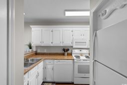 816 9th Ave. S photo 4