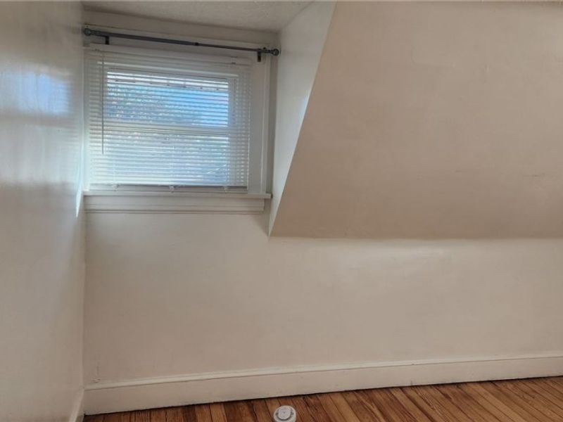 853 Russell Avenue, Akron, OH 44307 Photo 14