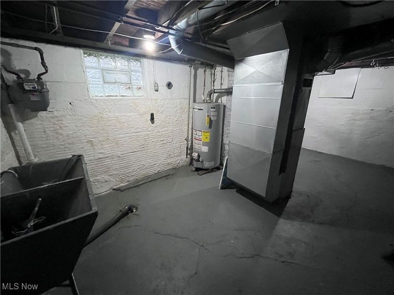 853 Russell Avenue, Akron, OH 44307 Photo 22