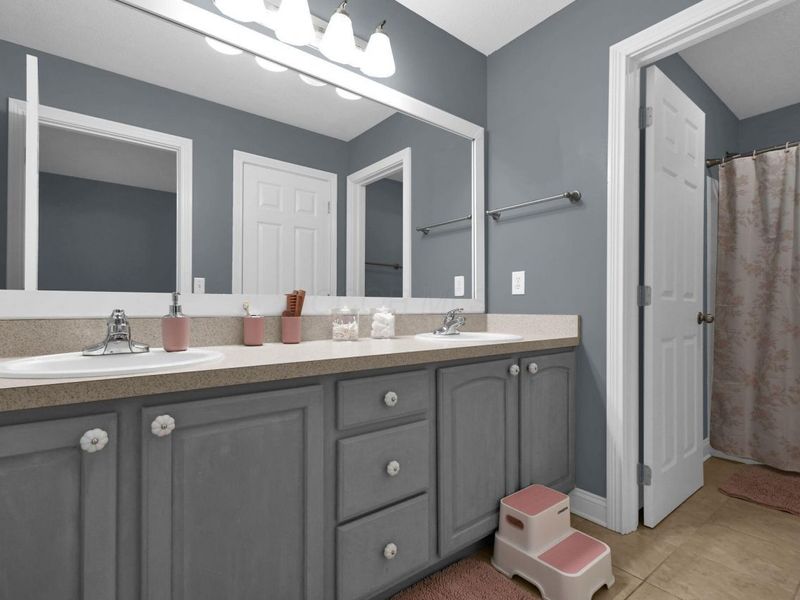 2625 Abbey Knoll Drive, Lewis Center, OH 43035 Photo 22