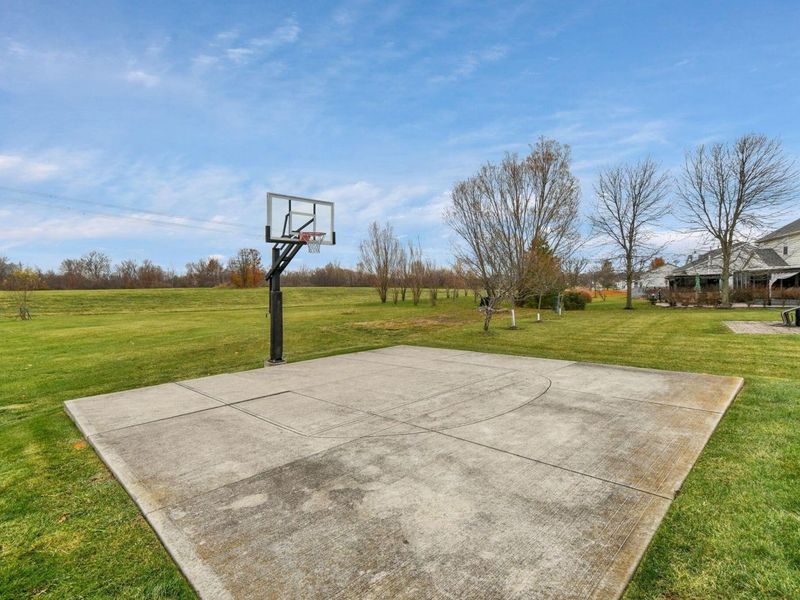 2625 Abbey Knoll Drive, Lewis Center, OH 43035 Photo 45