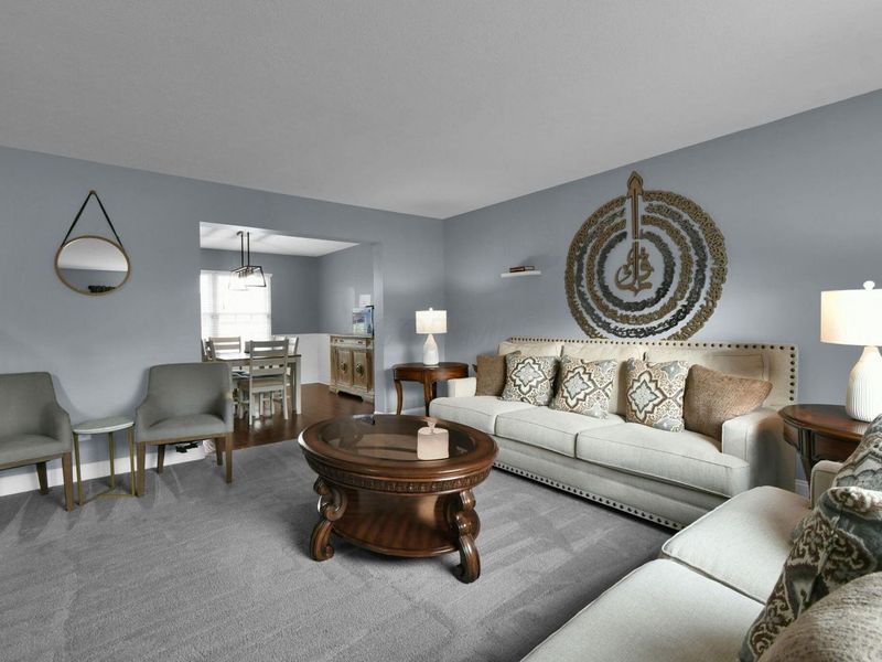 2625 Abbey Knoll Drive, Lewis Center, OH 43035 Photo 7