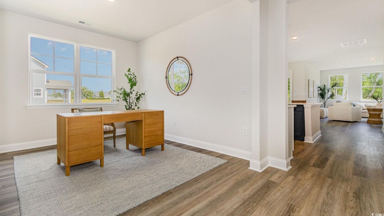 275 Bantry Ln. Photo 2