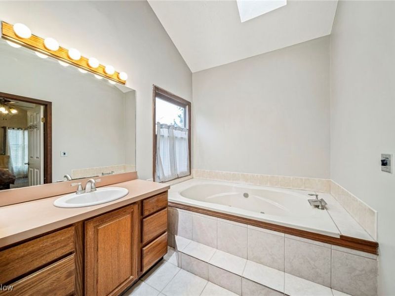 13340 Auburn Road, Chardon, OH 44024 Photo 22