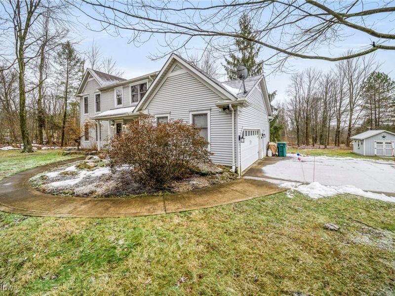 13340 Auburn Road, Chardon, OH 44024 Photo 3