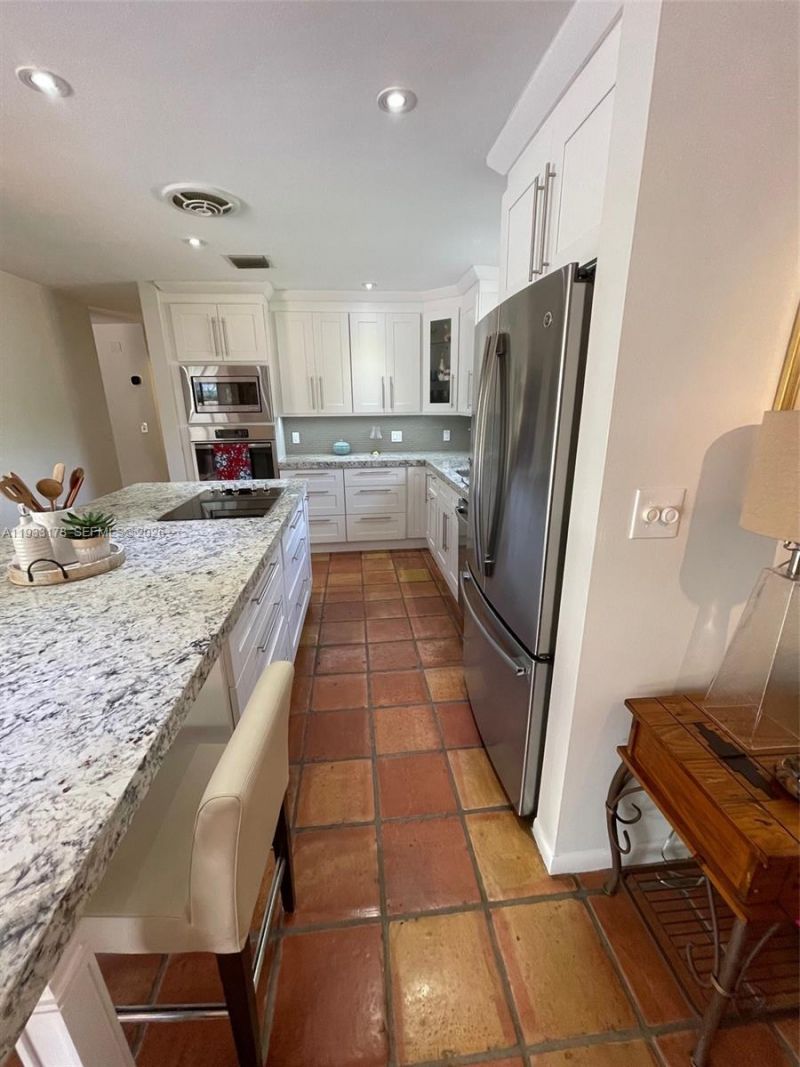 17025 SW 80th Ct, Palmetto Bay, FL 33157 Photo