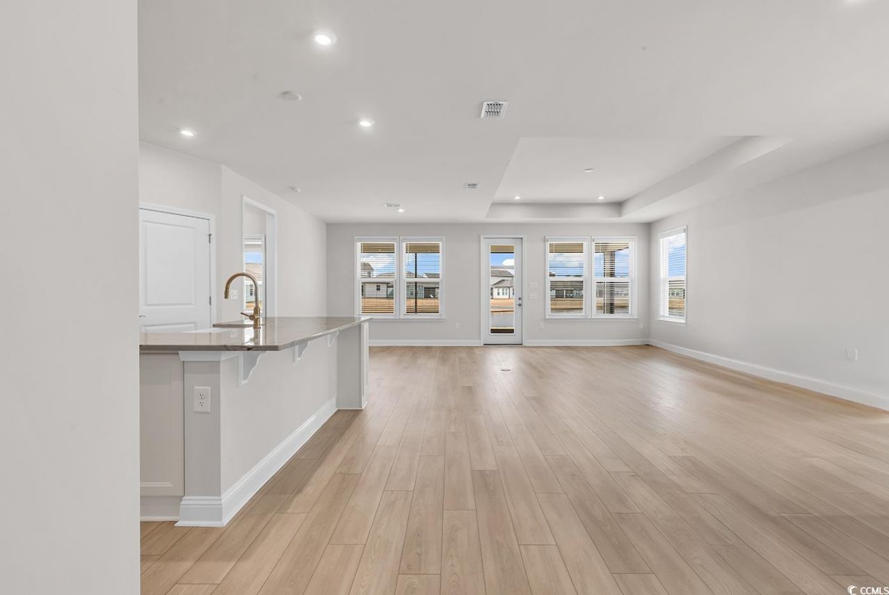 1213 Beeblossom Dr. Photo 15
