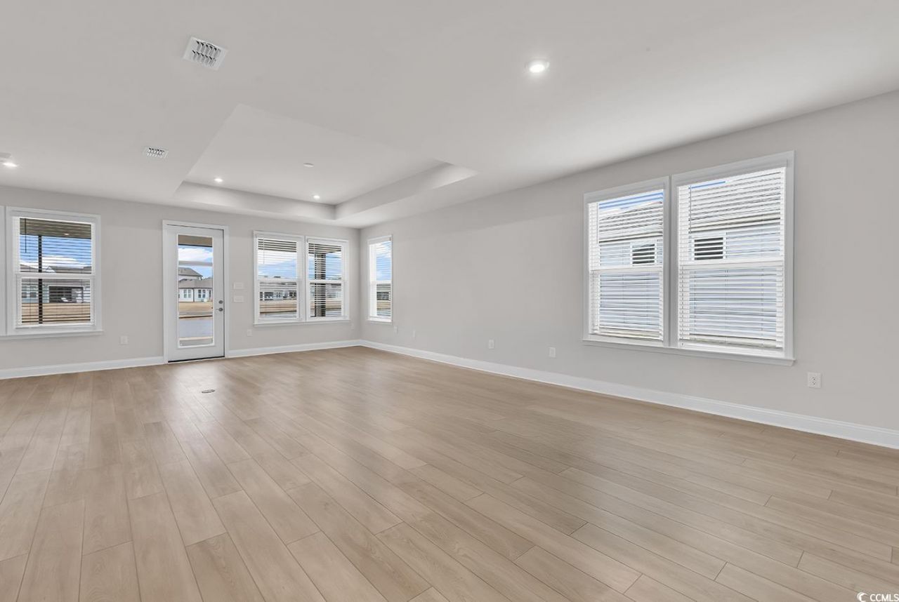 1213 Beeblossom Dr. Photo 16